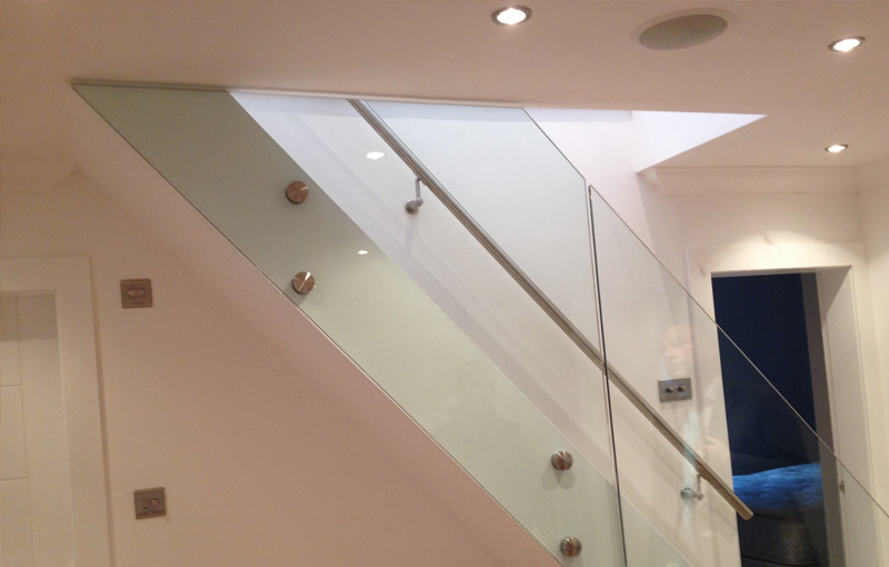 glass balustrade install East Kilbride